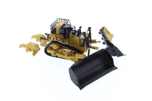 Cat Diecast 1:64 D11 Track-Type Tractor with JEL Blade 85637 - Image 20