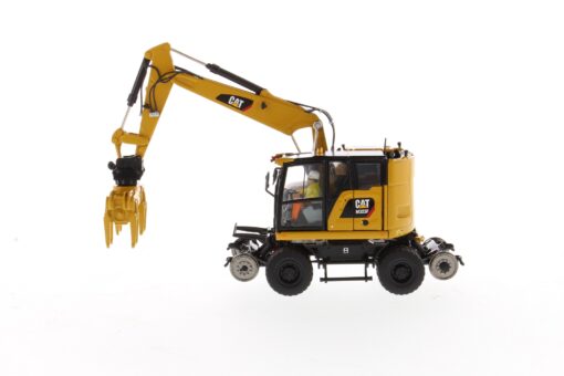 Cat Diecast M323F Railroad Wheeled Excavator 85662 - Image 12