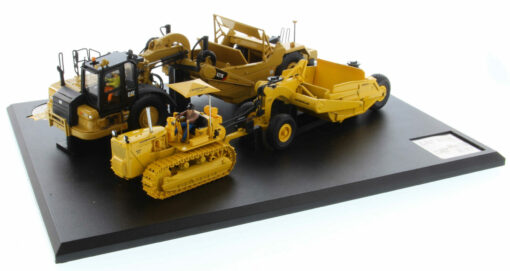Cat Diecast D7C/70 & 621K Motor Scraper Evolution Series 85563