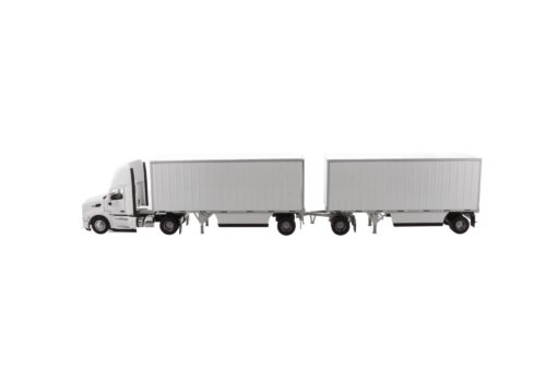 Peterbilt 579 1:50 UltraLoft Tractor White with Wabash National 28ft Pup Trailer and one dolly 71099 - Image 3