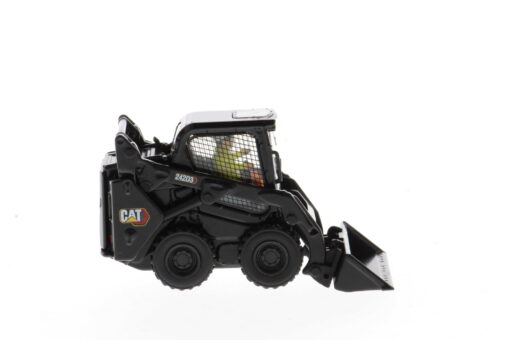 Cat Diecast 242D3 Skid Steer Loader Special Black Finish 85676BK - Image 5