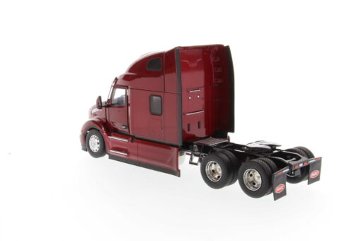 Peterbilt 1:32 Model 579 UltraLoft Tractor 71091 - Image 3