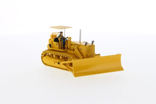 Cat Diecast D7C Track-Type Tractor Vintage Series 85577 - Image 2