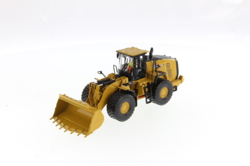Cat Diecast 980 Wheel Loader 85684 - Image 6