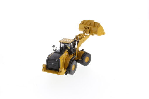 Cat Diecast 982 XE Wheel Loader 85685 - Image 4