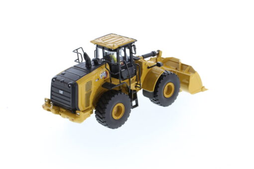 Cat Diecast 966 Wheel Loader 85686 - Image 3