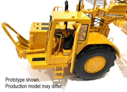 Cat 1:48 657E Wheel-Tractor Scraper CCM657E - Image 3