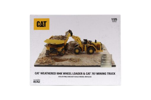 Cat 1:125 Weathered 797 + 994K & Diorama 85762 - Image 21