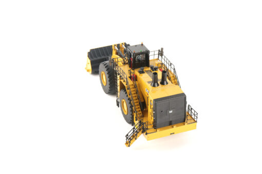 Cat Diecast 995 Wheel Loader 85716 - Image 17