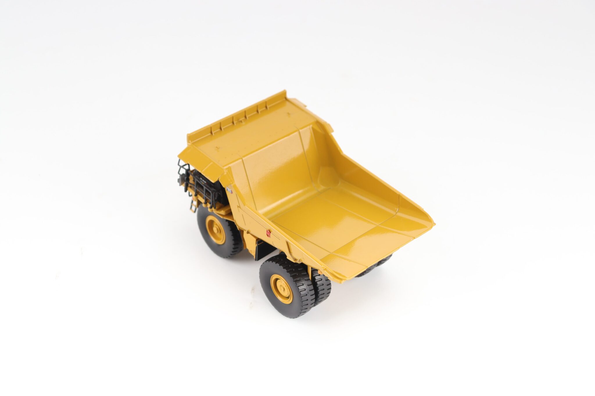 Cat 785 Mining Truck scale model replica Diecast Masters 85751 - Image 20