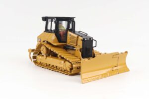 Cat 1:50 D5 LGP Dozer with Folding Blade 85752