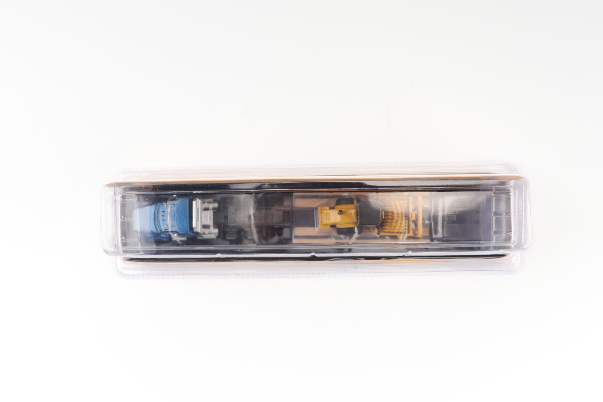 Cat 1:87 Construction Diecast Cat Kenworth T880 with Lowboy Trailer and Cat CP56 Padfoot Roller 84424 - Image 3