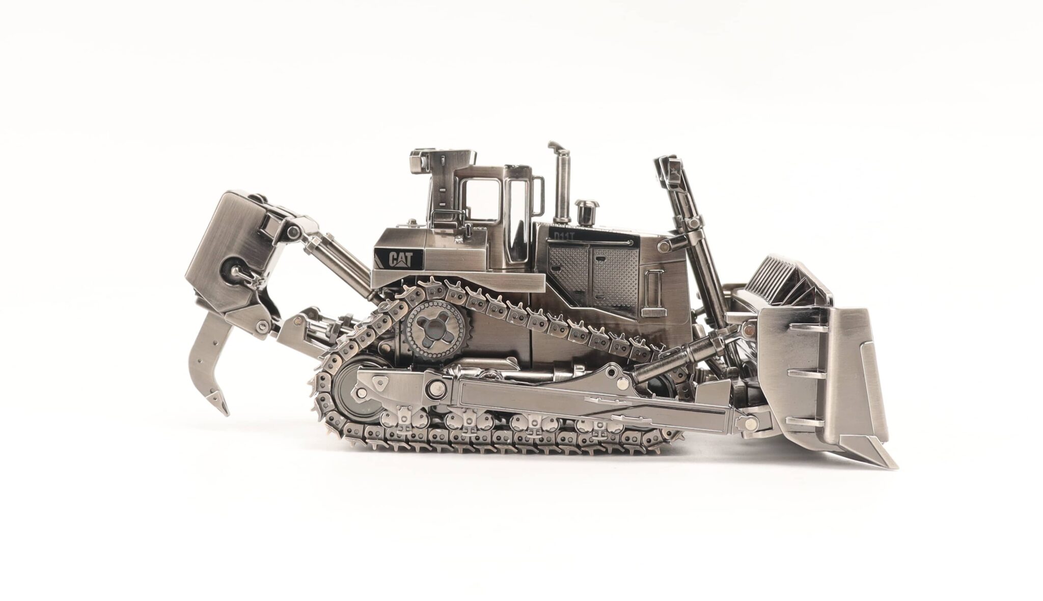 Cat Diecast D11T Track-Type Tractor 85754 Commemorative Edition Antique Silver Finish - Image 7