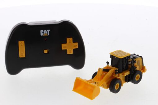 Cat Remote Controlled 950M Wheel Loader 1:64 scale 26003 Australian Shipping Only