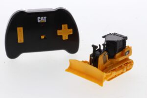 Cat 1:64 scale Remote Controlled D7E Track-Type Tractor 26002 Australian Shipping Only